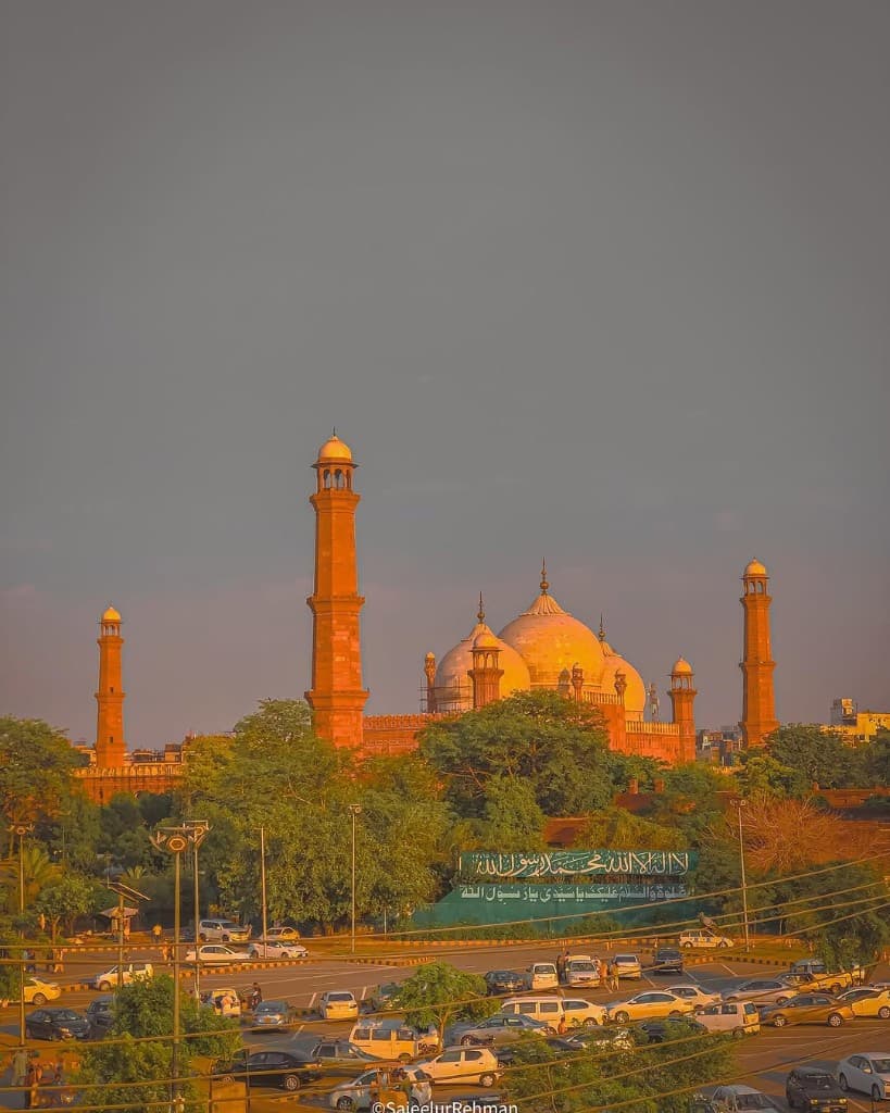 Badshahi at Dusk
